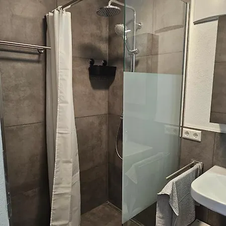 Dg In Der Altstadt 尼尔廷根